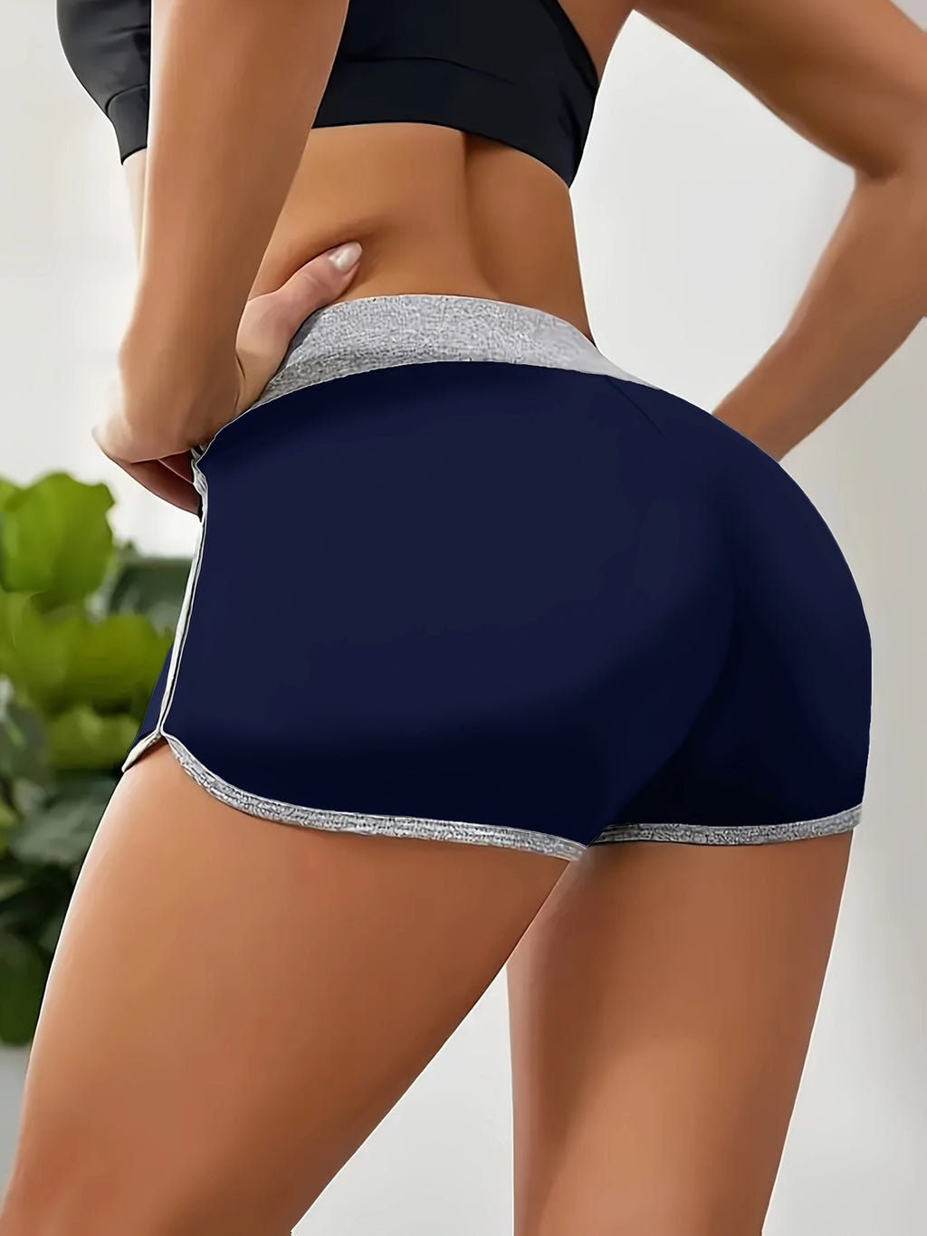 Spring/Summer Women's Casual Sports Shorts, High-Waist Butt-Lifting Patch Waistband, Sexy Slim-Fit Breathable Shorts, Athletic Fitness Yoga Capris - Navy Color