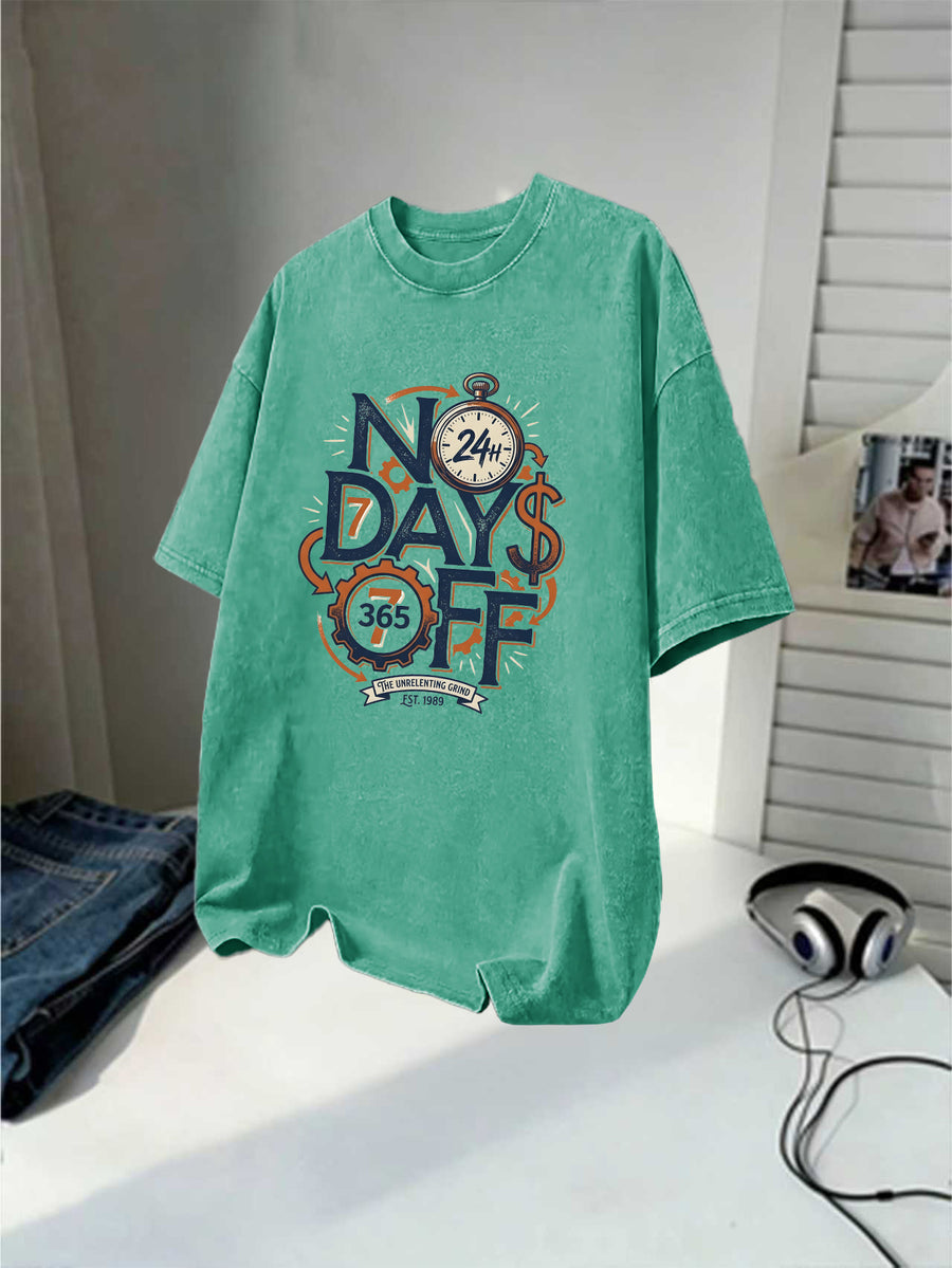 Men's Washed Short-sleeve T-shirt, Made of Pure Cotton for Breathability and Skin-friendly Comfort. Features a Relaxed Fit for Versatile Wear. Front Print with "NO DAYS OFF" Motivational Text and Gear Stopwatch Elements Exuding a Powerful Vibe - Green