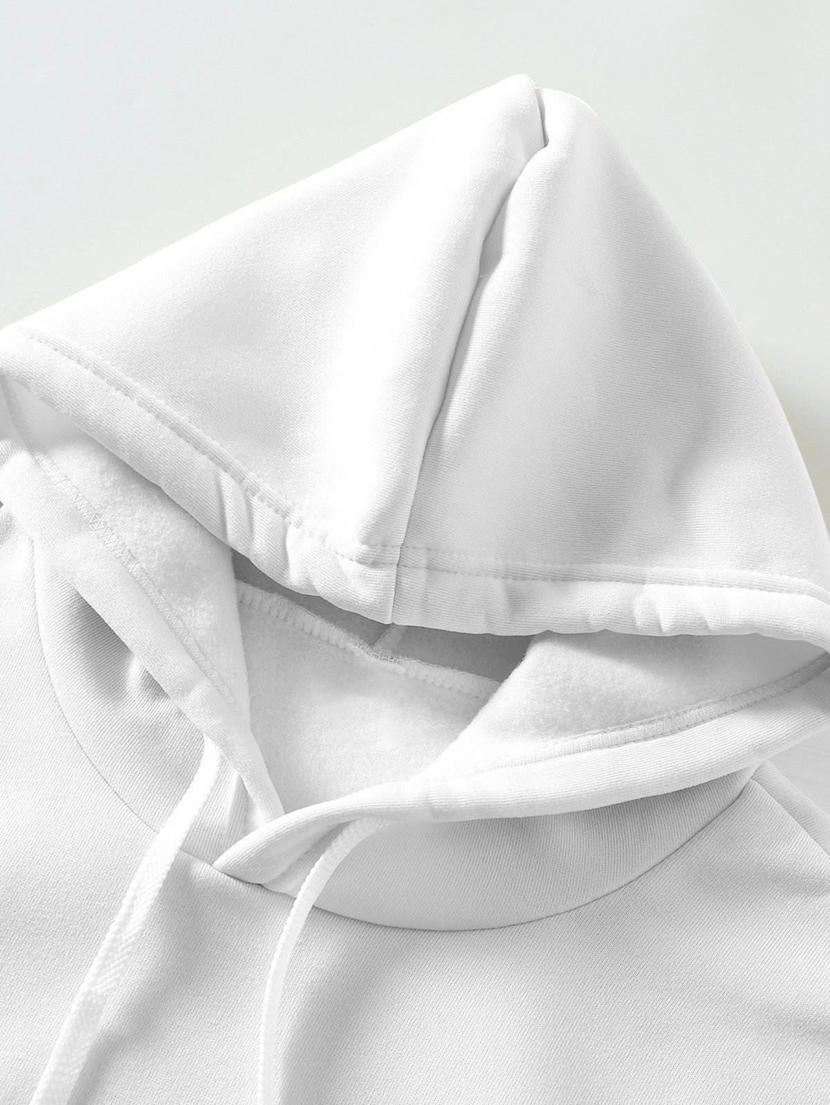 Dark and Edgy Style Hooded Sweatshirt, Featuring a Reimagined Clown Portrait Print with a Graffiti-like Texture That Exudes a Street Vibe. Packed with Streetwear Brand Attributes, It Unleashes a Free-spirited Aura and Is Unisex for Both Men and Women - White