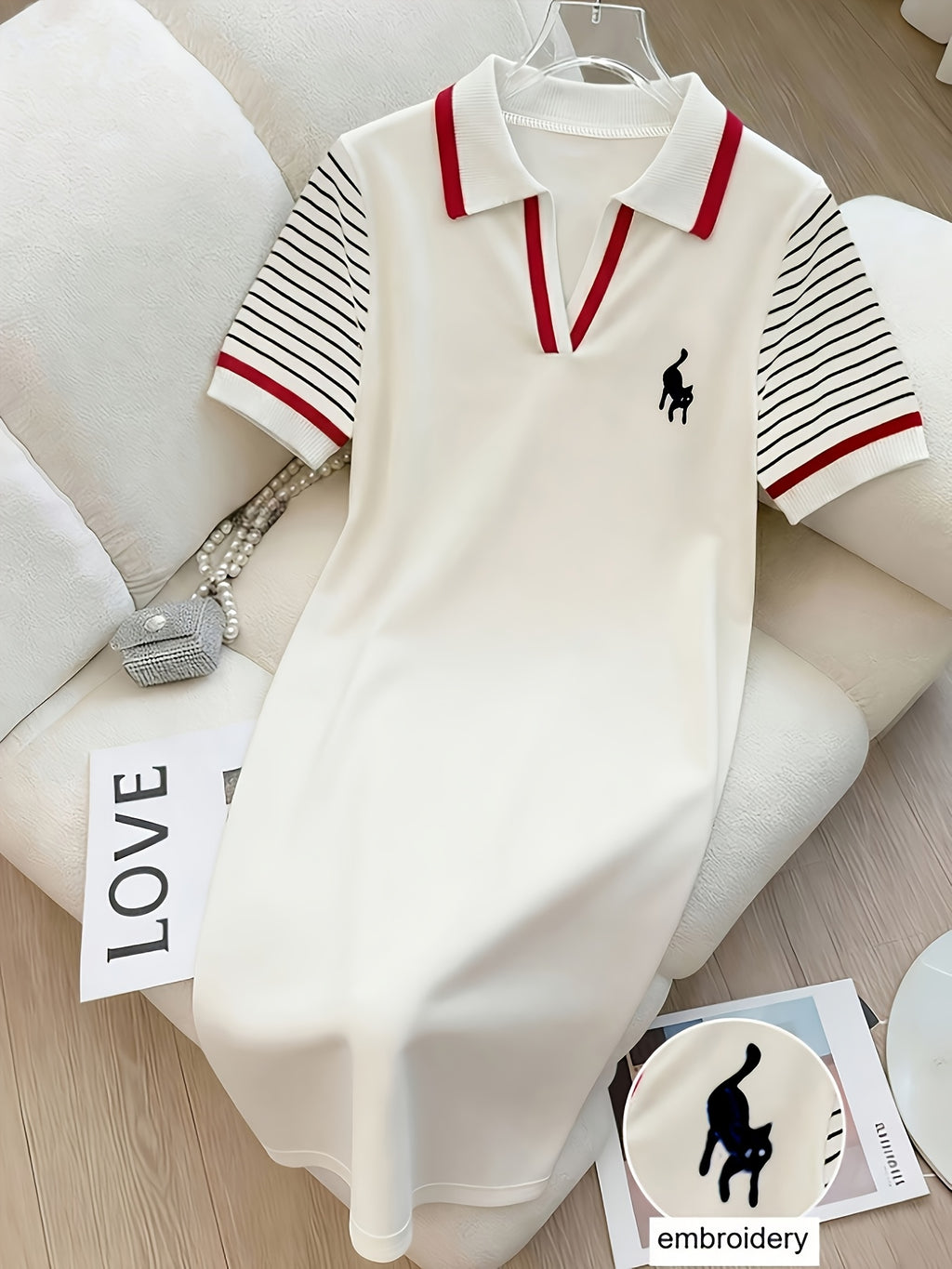 Women'S Color-blocked Ribbed Collar Embroidered Pattern Dress - White