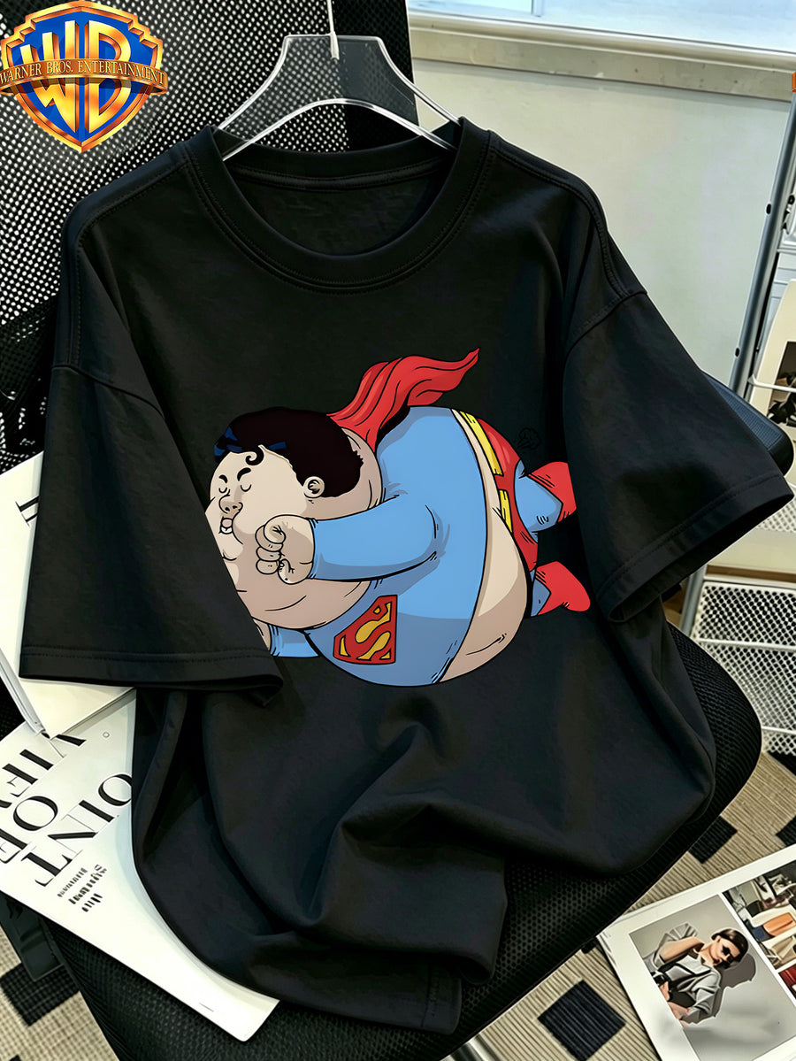 Warner Bros. Official Classic Chubby Superman Flying Print T-Shirt, Men'S 100% Casual Comfortable Multi-Functional Loose Summer Short Sleeve T-Shirt, Suitable for Outdoor Wear - Black