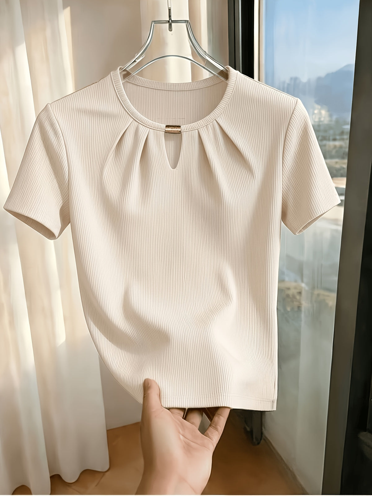 Women'S Summer Sexy Fitted Round Neck Metallic Embellished Hollow-Out Elegant Vacation Travel Short Sleeve T-Shirt - Khaki
