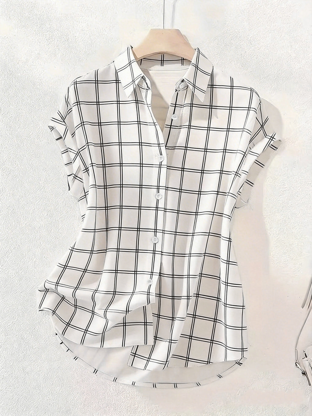 Women'S Single-Button Plaid Shirt for Summer - White