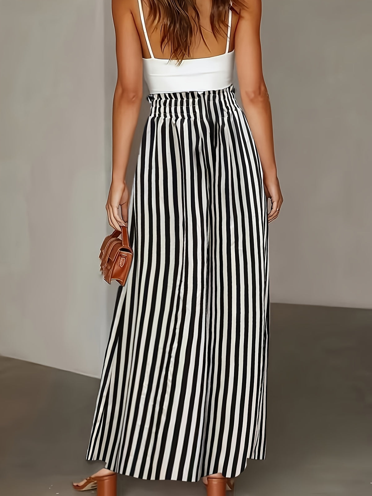 Loose-Fitting Black And White Striped Wide-Leg Pants - Mixed colors