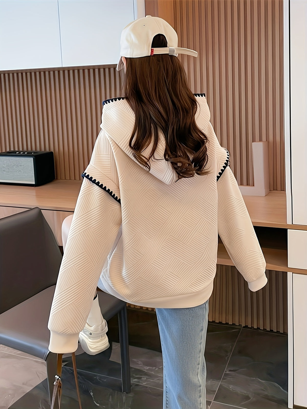 New Style Hooded Color-Blocked Lace 3D Patch Cartoon Waffle Sweatshirt for Women D1222A - Apricot