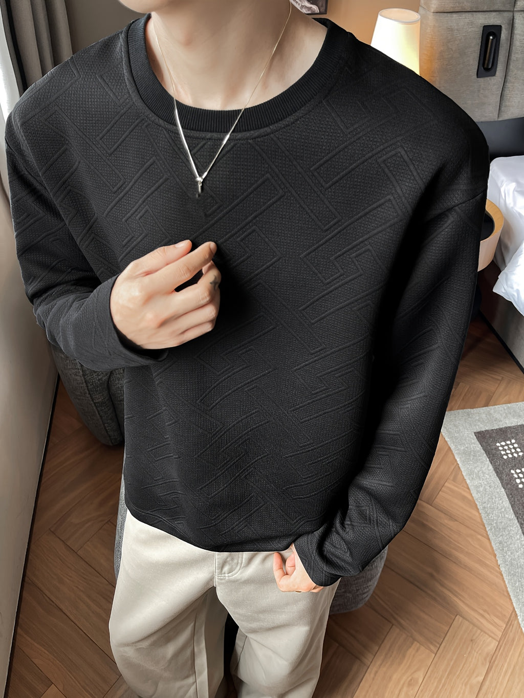 Men'S Casual Sports T-Shirt, 1pc Men'S Fashion Trendy Casual Textured Round Neck Long Sleeve T-Shirt, Loose Fit, Comfortable Stretch Fabric, Suitable for Daily Casual Commuting Wear - Black