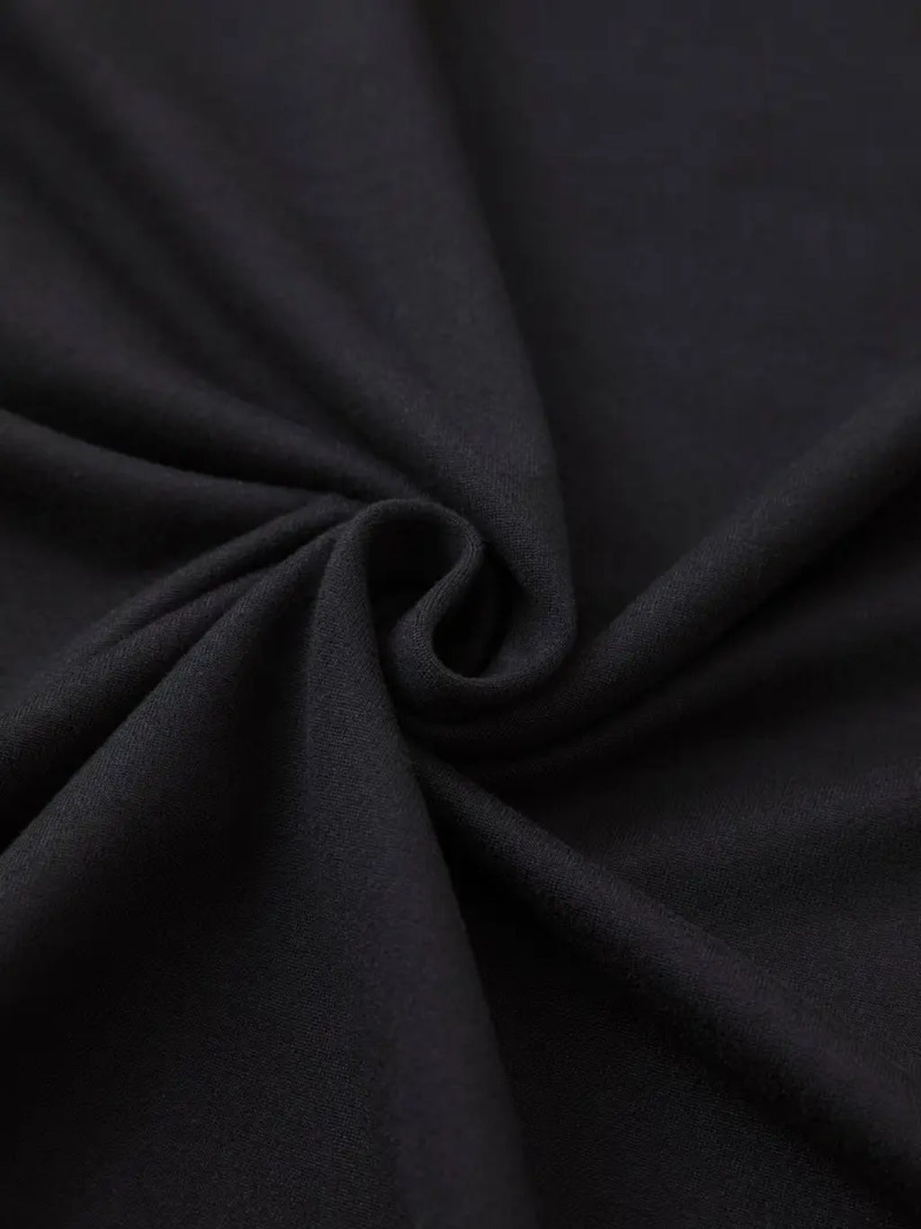 Midi Dress with Side Slit - A Stylish And Comfortable Women'S Dress - Black