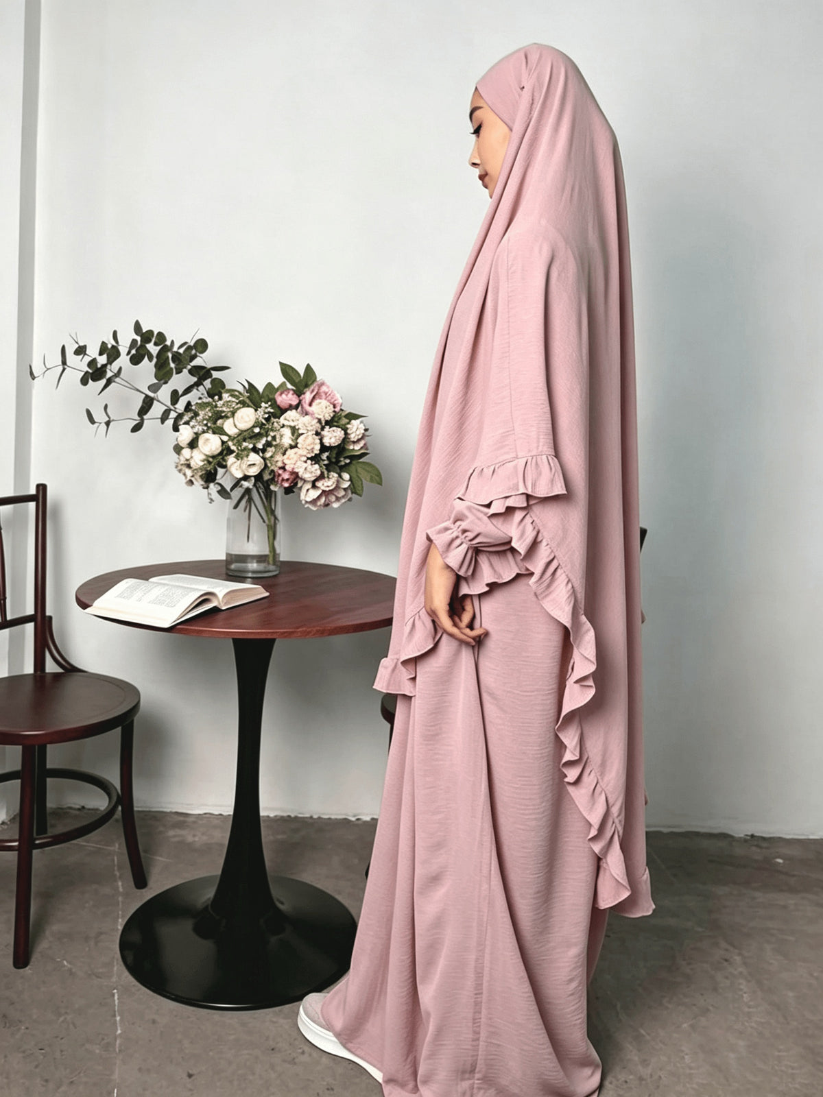 2pcs Set: Middle East Dubai 2pcs Set, Including 1 Solid Color Long Headscarf + 1 Long Robe, Women's Fashion Loose Robe Ramadan Prayer Outfit - Pink Color