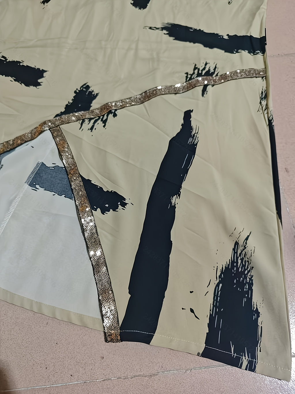 Ladies' Elegant Shirt and Wide-leg Pants Set, Paired with Beaded Necklace, Featuring Long-sleeve Design and Loose-fitting Pants, Ideal for Formal Occasions and Suitable for All Seasons. Made of Polyester Fabric, Perfect for Formal Wear - Apricot Strips
