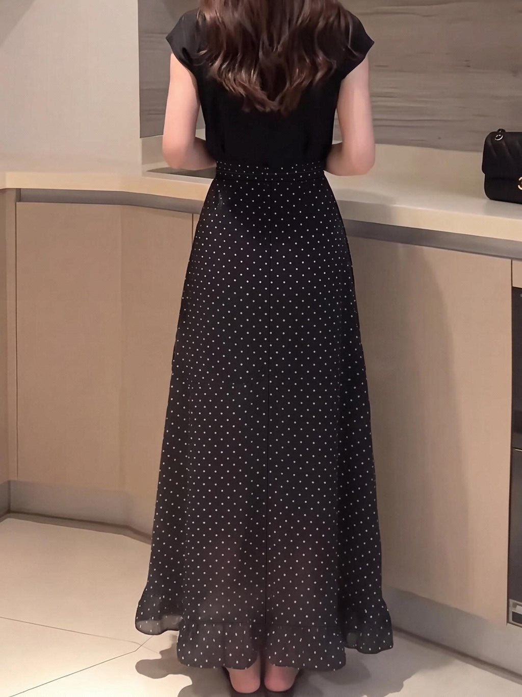 Women' French Vintage High-Waisted Chiffon Skirt with Tie - Polka Dot Half-Length to Maxi Length Hem, Irregular Ruffle Hem Suitable for Commuting,,, Semi-Formal Outfits - Black