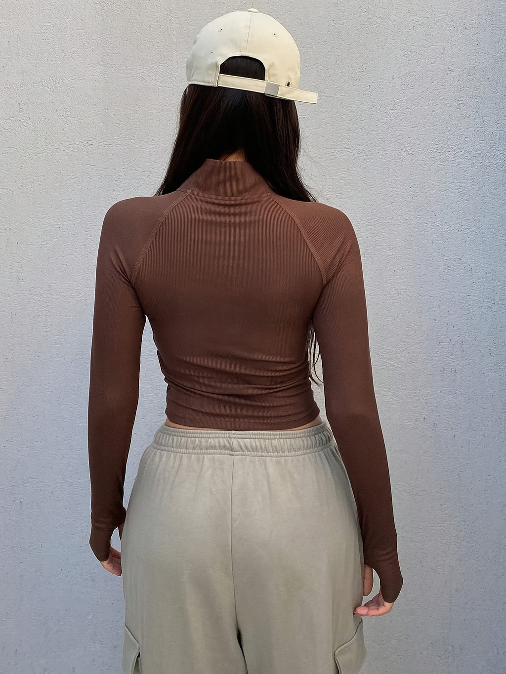 Slim-Fit Long-Sleeve T-Shirt with a Half Zipper for a Stylish Look - Dark Brown