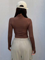 Slim-Fit Long-Sleeve T-Shirt with a Half Zipper for a Stylish Look - Dark Brown