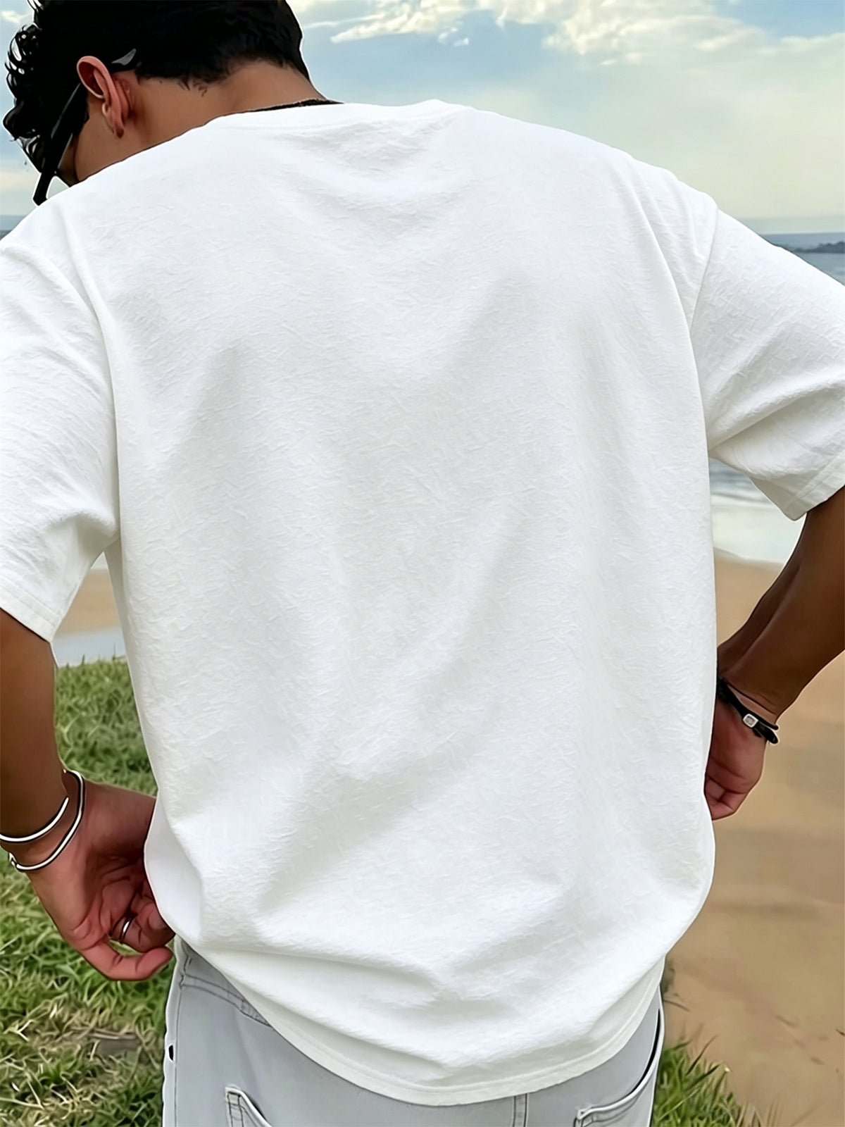 Men's 100% Cotton Nautical T-Shirt with Anchor & Compass Print - Soft Breathable Round Neck Casual Shirt Suitable for All Seasons, Beach Vacations, Sailing, Fishing, Casual Attire - Machine Washable Maritime - White