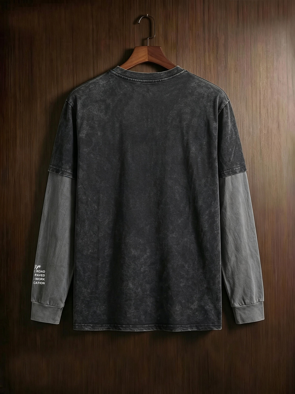 Men's 2-in-1 Look Long-Sleeve T-Shirt, Vintage Washed Minimalist Design Print with Contrast Gray Sleeves, American Street Style Loose Fit Casual Long-Sleeve T-Shirt - Black