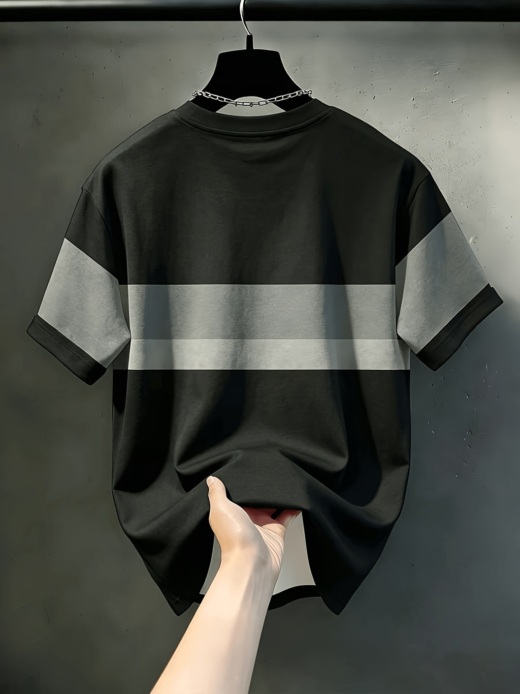Men's Casual Crew Neck T-Shirt, Striped Pattern, All-Season Wear, Breathable Regular Fit for Daily and Formal Outfits - Gift for Teens and Adults, Outdoor Activity T-Shirt, Sporty Style - Black