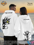 1pc Warner Bros. Cartoon Classic Couple's Sweatshirt, Unisex Long-Sleeve Top with Playful WB Anime Character Action Print on the Back, Trendy, Fashionable, Versatile, Streetwear, Comfortable, and Casual Outerwear, Chinese National Trend - White
