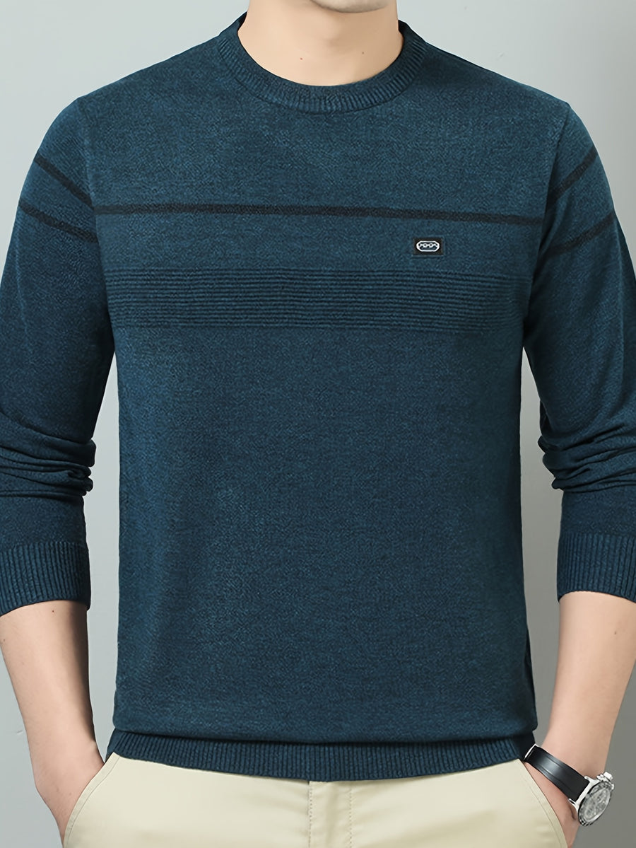 Men's Solid Gray Striped Crewneck Lightweight Knit Sweater, Featuring a Basic Crewneck Design, Ribbed Cuffs, and a Slim-fit Slightly Relaxed Silhouette. Suitable for Young Adults and Middle-aged Men, Ideal for Both Commuting and Daily Casual Wear - Ha Qing