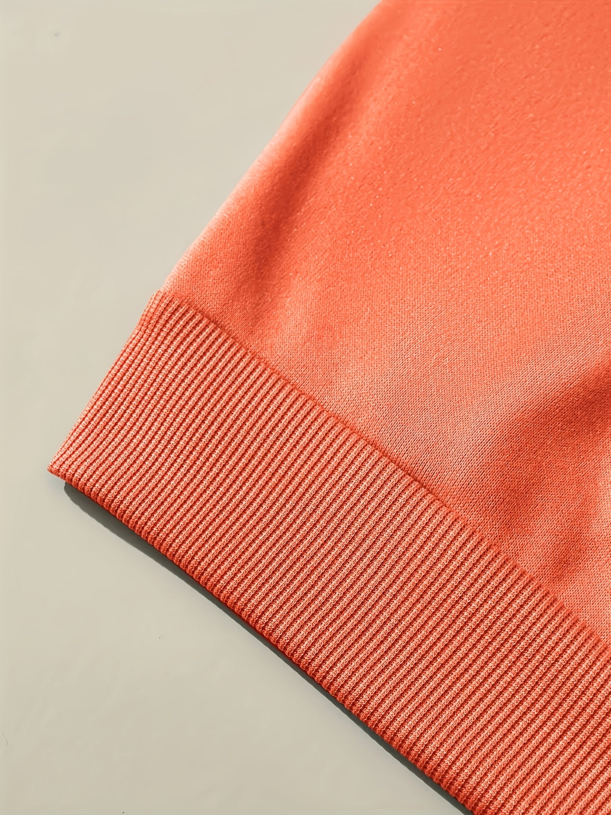 Fashion Hooded Sweatshirt For Women | Regular Fit, Heart Pattern, Drawstring Detail, Ideal For Fall/Winter - Orange-Red