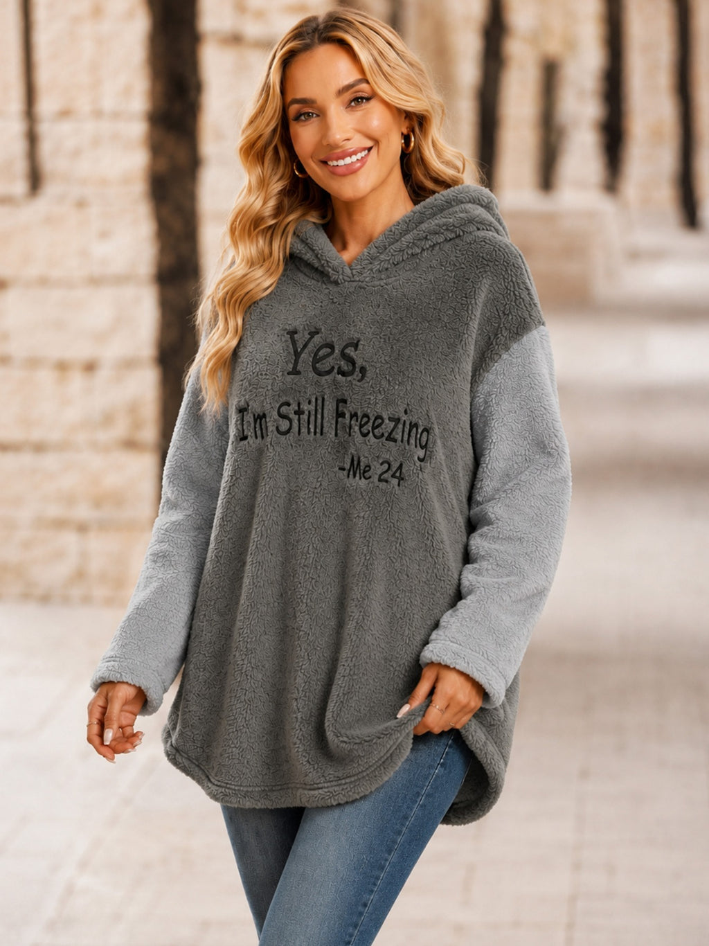 Fashionable Women's Hooded Long-Sleeve Sweatshirt in Solid Color with Fun Letter Print, Warm Mid-Length Split Loose Fit Top for Home, Daily Outings, Shopping, Cafes, Dates, and Casual Wear - Grey