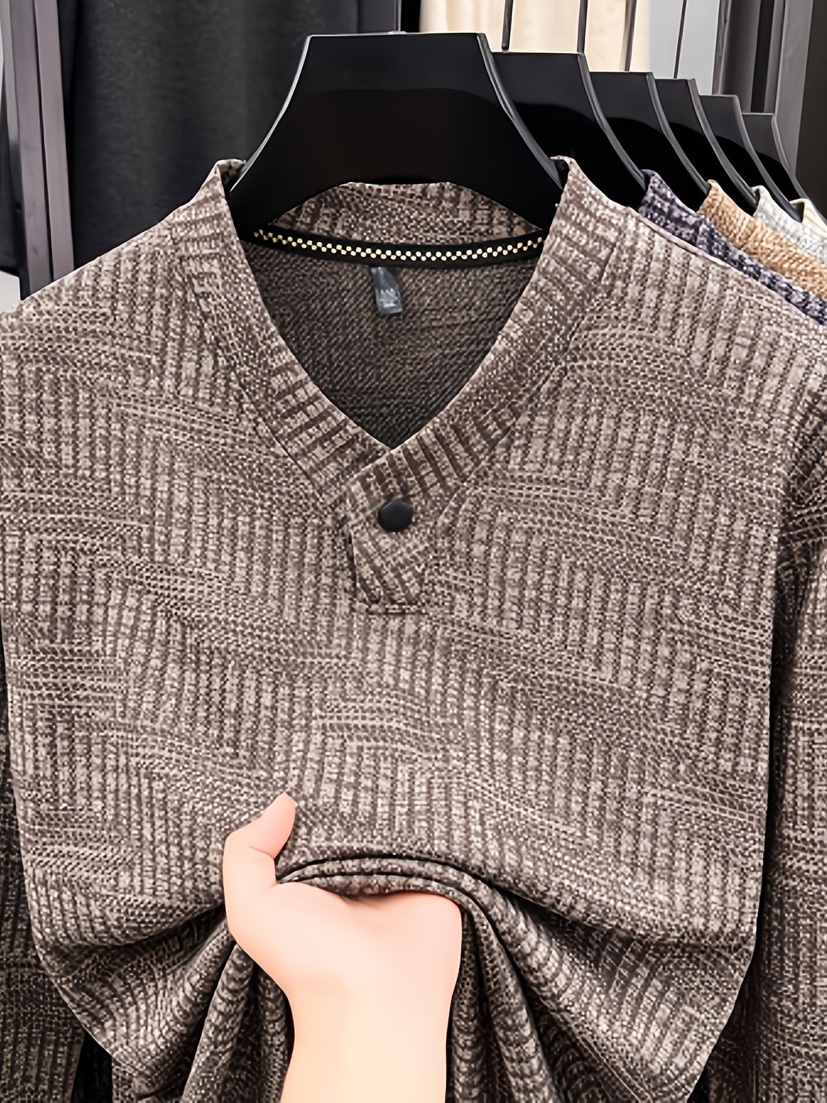 Men's Henley Collar Single-Button Long-Sleeve T-Shirt, Textured Jacquard Knit Top, Spring/Autumn Business Casual Daily Commute Base Layer Shirt - Coffee Color