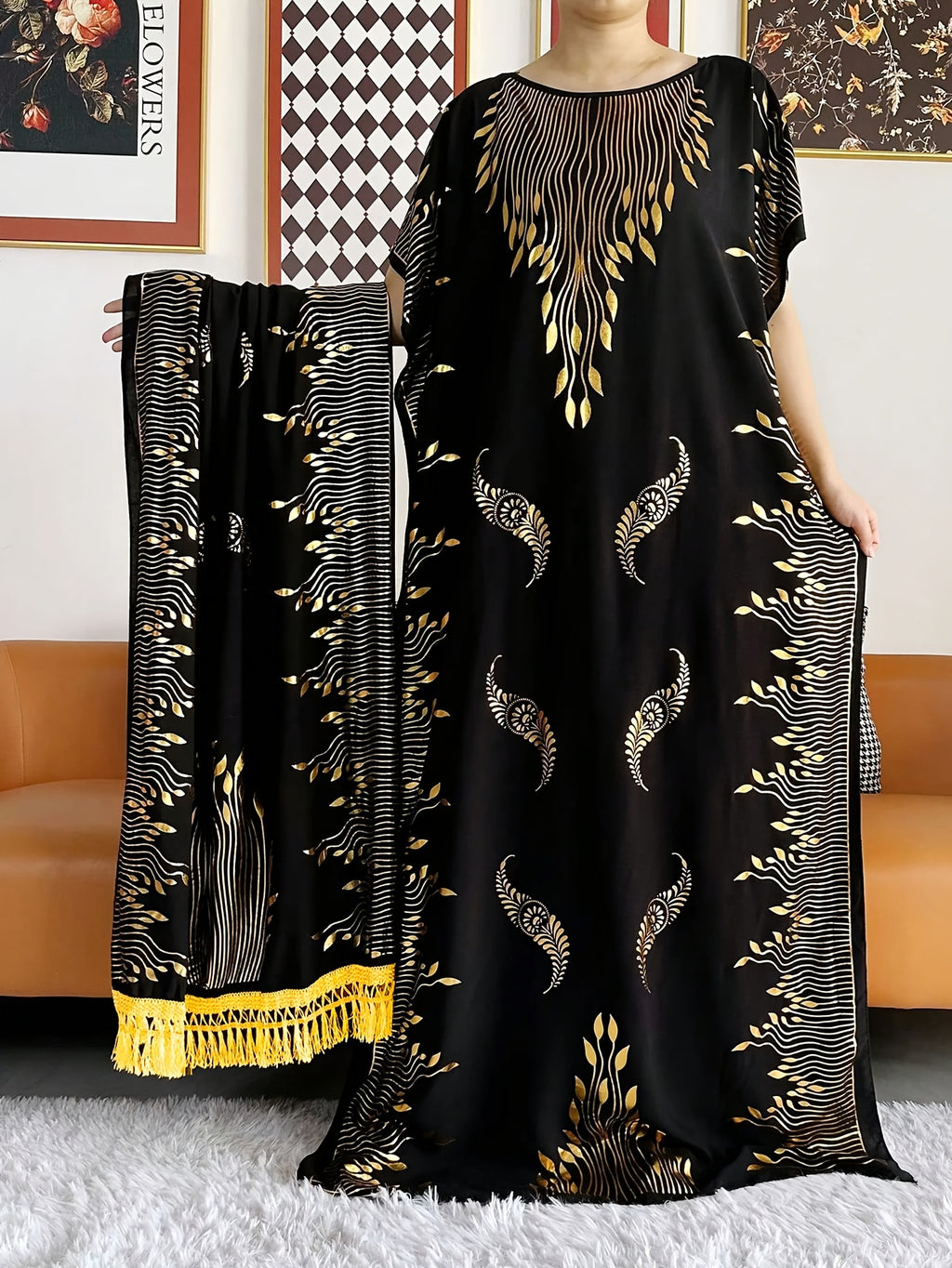 Women's Pattern Robe with Beige Tassel Set, Arabic Luxury Abaya, Headscarf, Elegant Round Neck Dress, Short Sleeve Style - Black