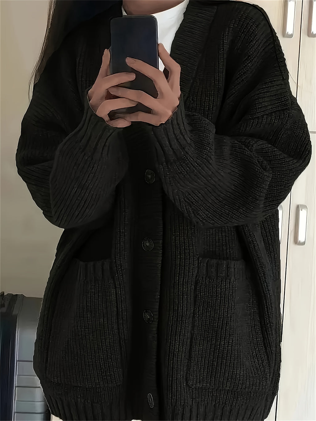 Casual V-Neck Single-Breasted Sweater Coat for Women with Double Pockets, Autumn and Winter Cardigan - Black