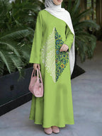 Women's Middle Eastern Style Muslim Elegant Robe, Bright Green Contrast Color Ethnic Pattern Print Long Dress, Loose Straight Cut with Long Sleeves, for Banquets, Prayers, and Outings, Loose Fit Flattering Figure, Non-Embroidered, Exotic Style Muslim - Mixed colors
