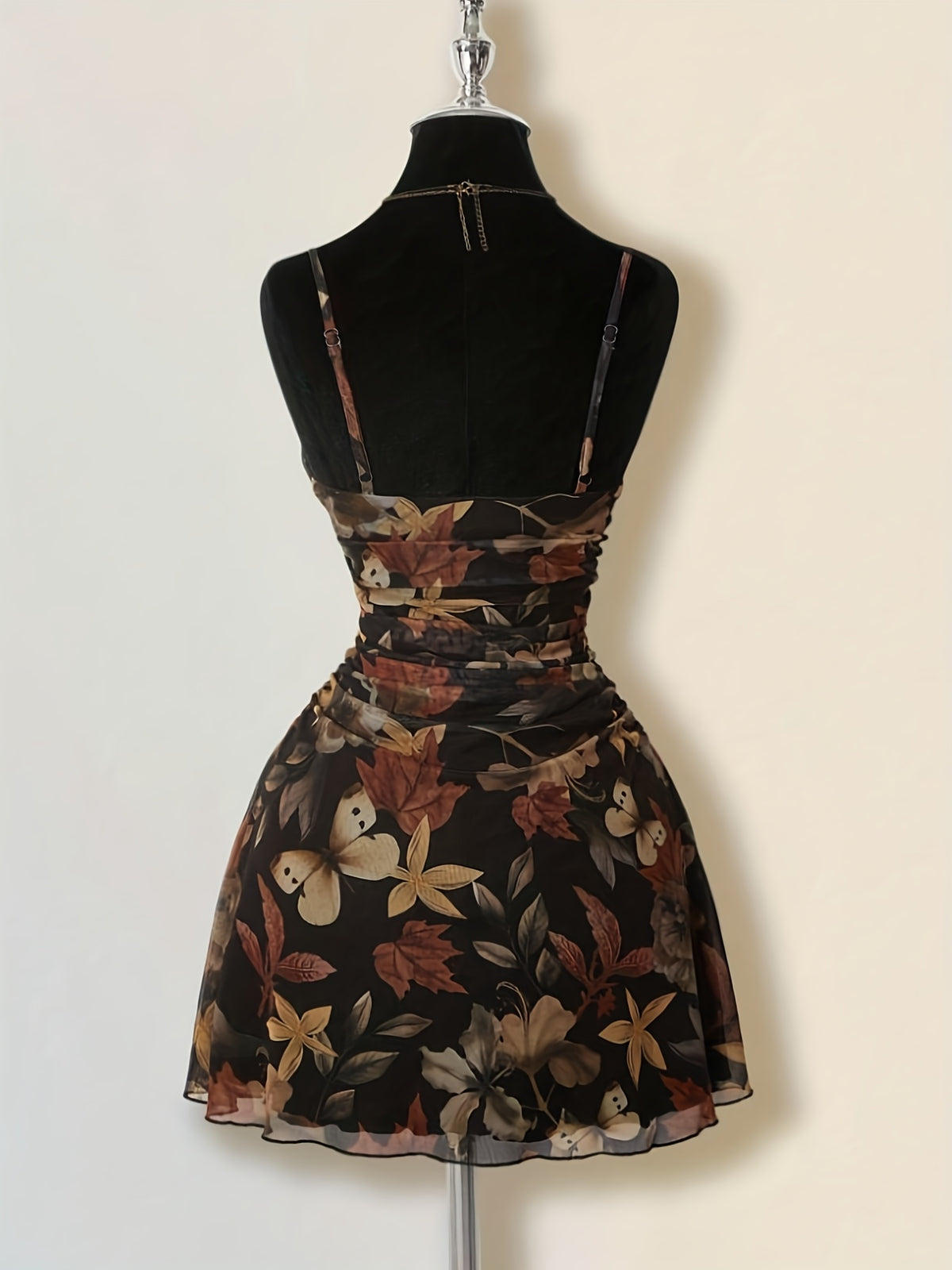 Women'S New Floral Print Ruched Decor A-Line Umbrella Skirt Cami Dress, Fashionable Elegant Vacation Commute Outing, Dating Party, Street Trendy, Casual Wear Short Dress Bridesmaid Gown, Suitable for All Seasons - Multicolor