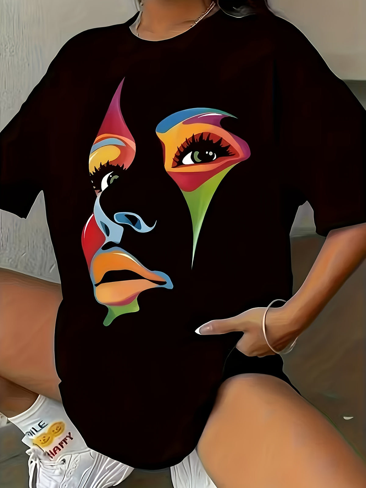A Stylish And Unique Printed Portrait Design | Versatile Women'S Printed T-Shirt for Spring And Summer, Machine Washable, Made of 95% And 5% Fabric, Regular Length - Black