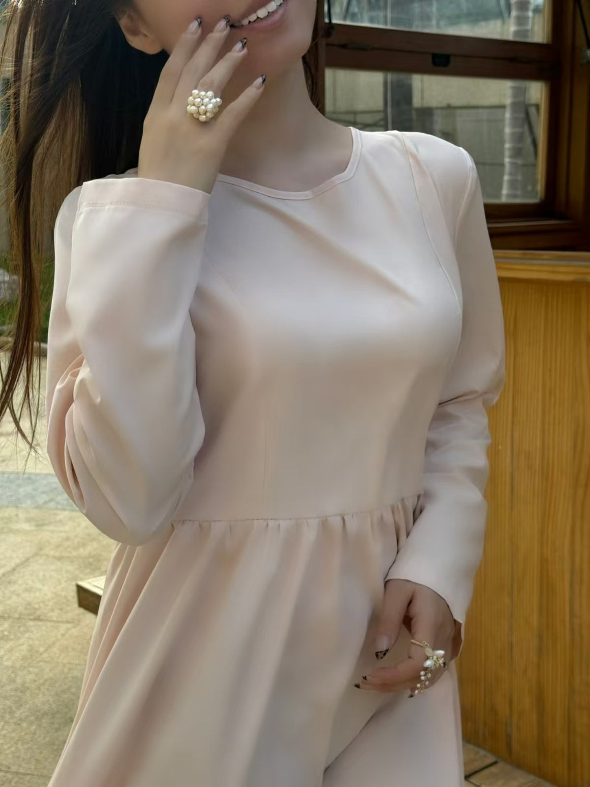 Elegant Long-Sleeve Maxi Dresses for Women, Perfect for Evening Wear, Including Abayas And Kaftans - Beige