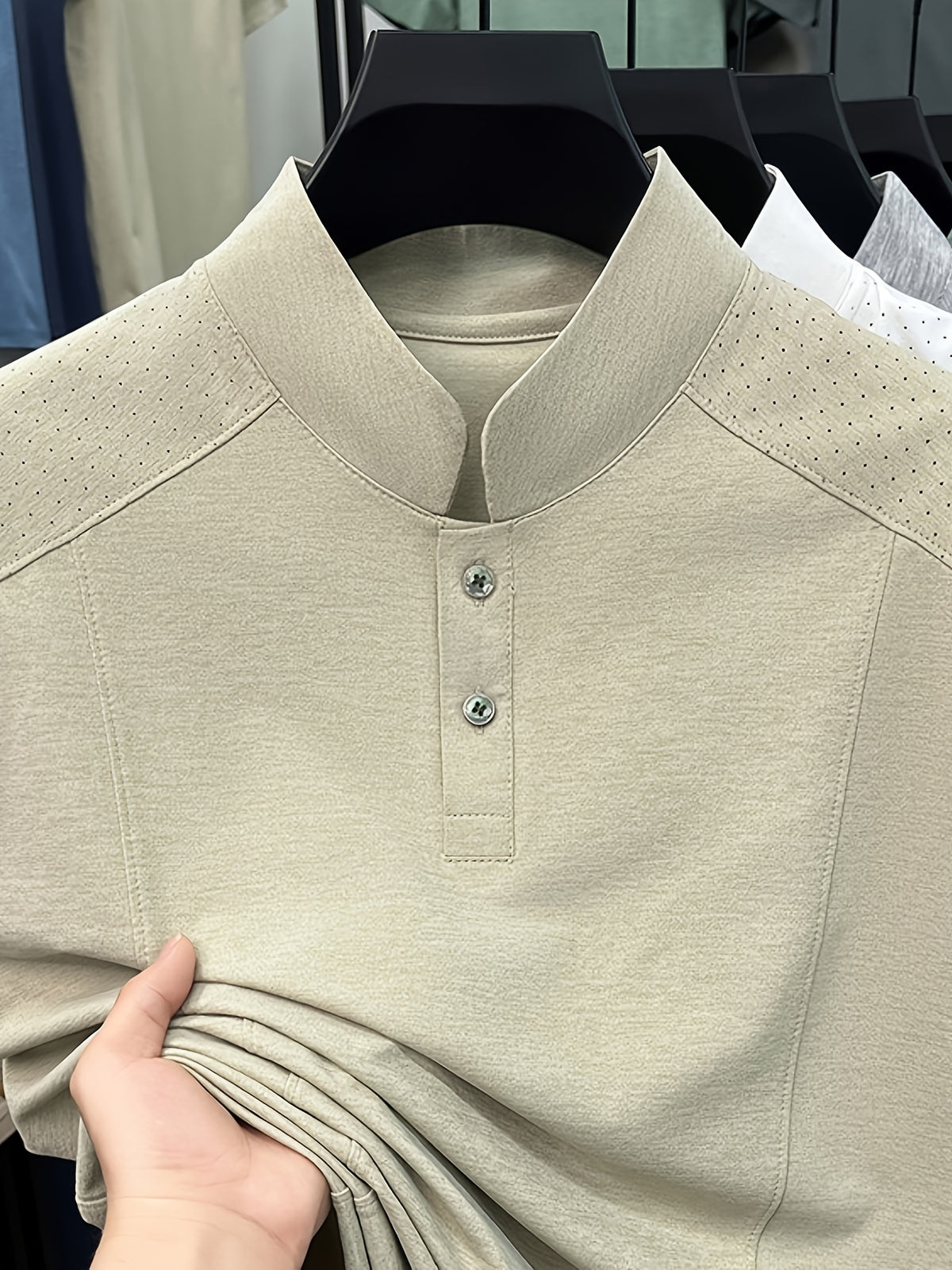 Men's Summer Short-Sleeve Stand Collar T-Shirt - Breathable Small Base Layer Shirt, Solid Color Business Casual Top Suitable for Daily Work Wear, Machine Washable & Dry Cleanable, Asymmetrical Hem - Beige