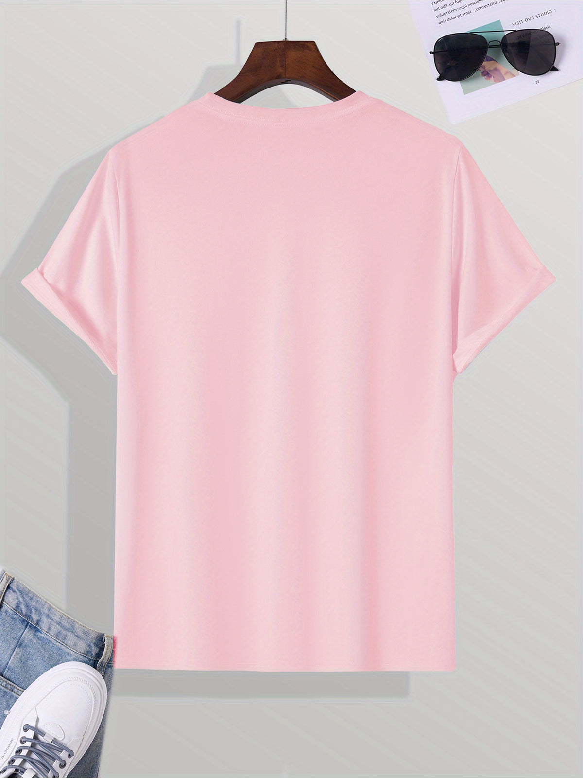 Trendy Printed T-Shirts for Men, Regular Standard Fit Comfortable Short Sleeve Casual Tee, Versatile Everyday Fashion Outfit Top - Pink Color