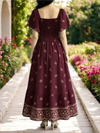The Summer Floral-Themed Elegant Resort-Style Dress Features a Butterfly Wing Print Design, a Square Neckline And Short Sleeves, Is Equipped with a Waist-Cinching Design, And Has a Moderate Length - Burgundy