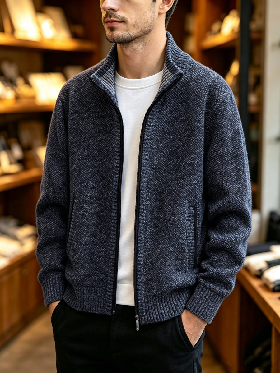 A Single Men's Thick Knitted Sweater Jacket, Made of Soft and Plush Fabric to Keep Warm and Comfortable, Easy to Match for Daily Commuting and Leisure. (Includes Only One Jacket) - Navy Color