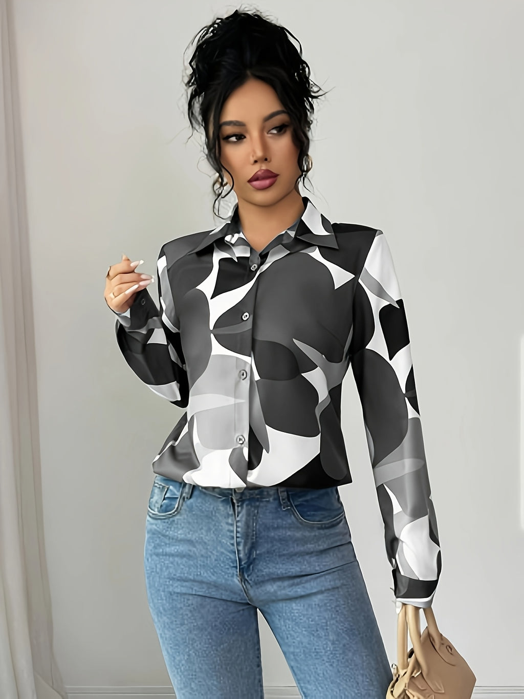 Elegant Green Floral print Button- Shirt with Collar - Loose Fit Long Sleeve Blouse, Machine Washable for Year-Round Casual & Professional Wear - Silvery Grey