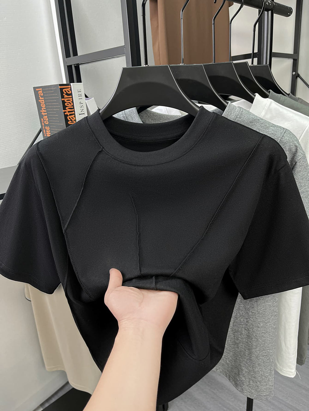 Men'S Spring Summer New Solid Stripe Cross Design Sense No Print Light Luxury Atmospheric Mid-Aged Men'S T-Shirt Short Sleeve Trendy Fashion Easy Style Fashionable Short T-Shirt Premium Comfortable Skin-Friendly Thin Cool Breathable Men'S Pure Offic - Black