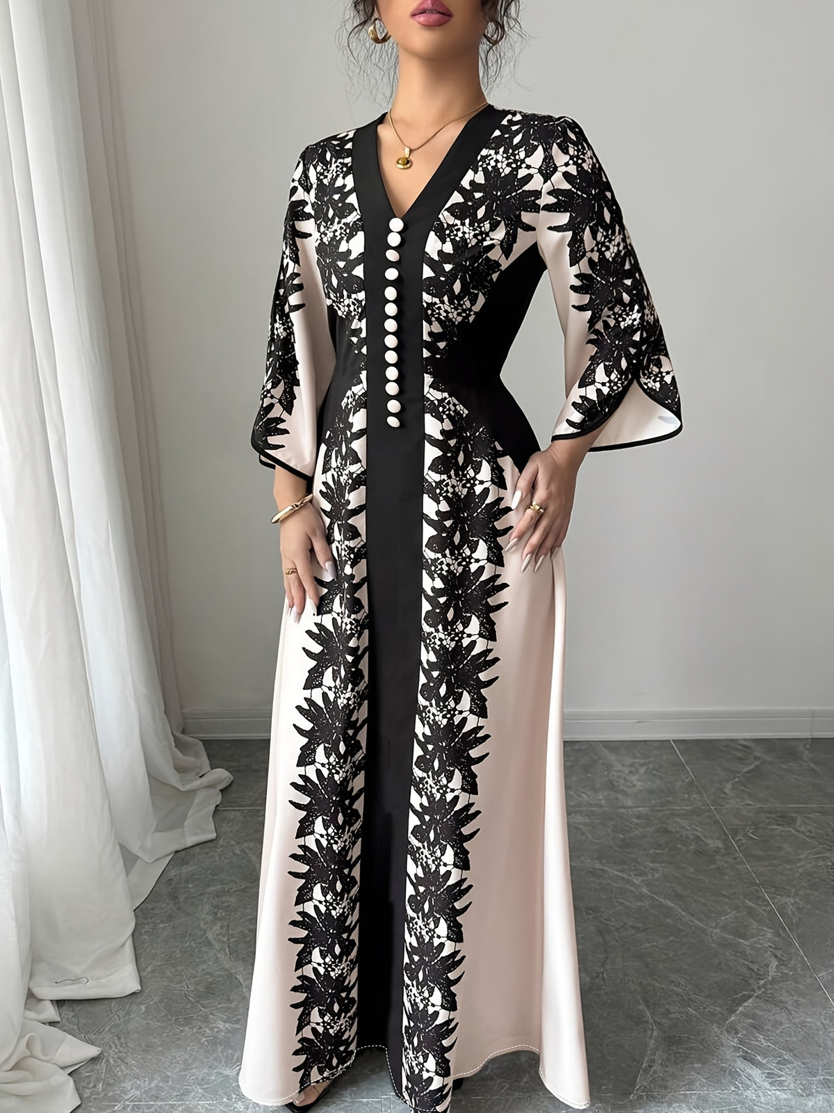 Plus Size, Elegant and Fashionable Plus-size Women's Printed Long-sleeve Dress, Adorned with Buckle Embellishments, Featuring a V-neck and Slit Cuffs. Suitable for Parties, Outings, Romantic Dates, and Daily Wear. Designed for Plus-size Women - Black