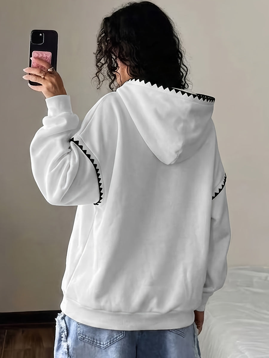 Women's Color-Blocked Shell Lace Patchwork Hooded Sweatshirt with Letter Print, Loose Drop-Shoulder Long-Sleeve Pullover Top, Early Autumn Casual Outerwear for Home, Commuting,, Shopping, and Outings - White