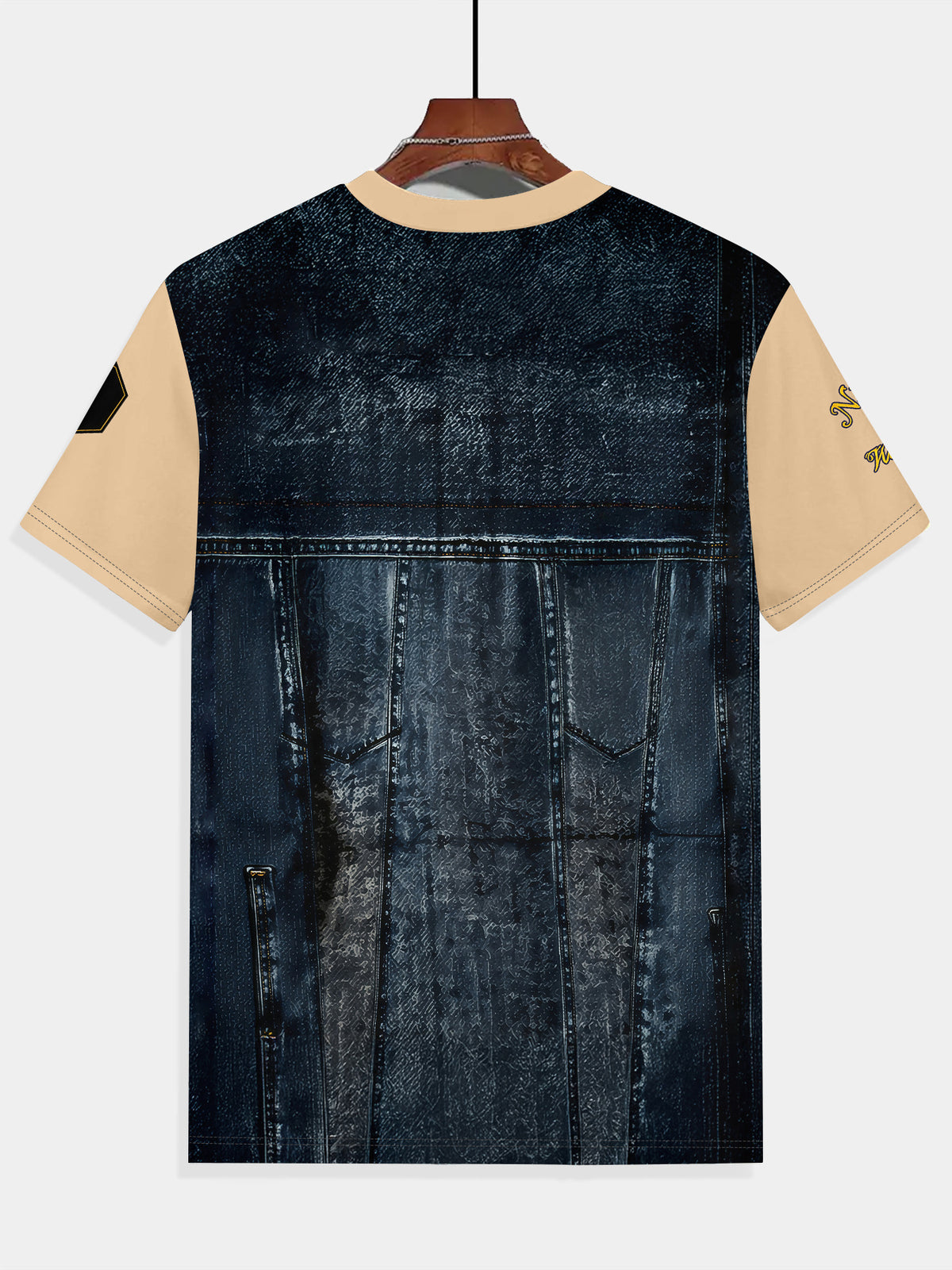 Print Design Not Textured Faux Denim Style Men'S T-Shirt, Retro Pocket Print And Golden Logo, Summer Round Neck Short Sleeve, Comfortable Outdoor Top, Perfect Gift for Him - Mixed colors