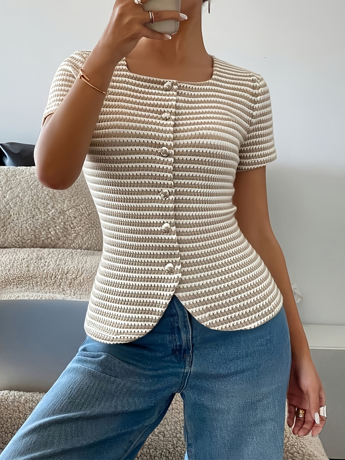 Women's Square-neckline Open-front Shirt with Textured Horizontal Stripes, a Cinched-waist Slim-fit Top Suitable for Commuting, Casual Wear, Vacation Outfits, Minimalist, and Vintage-style Office Attire - Khaki