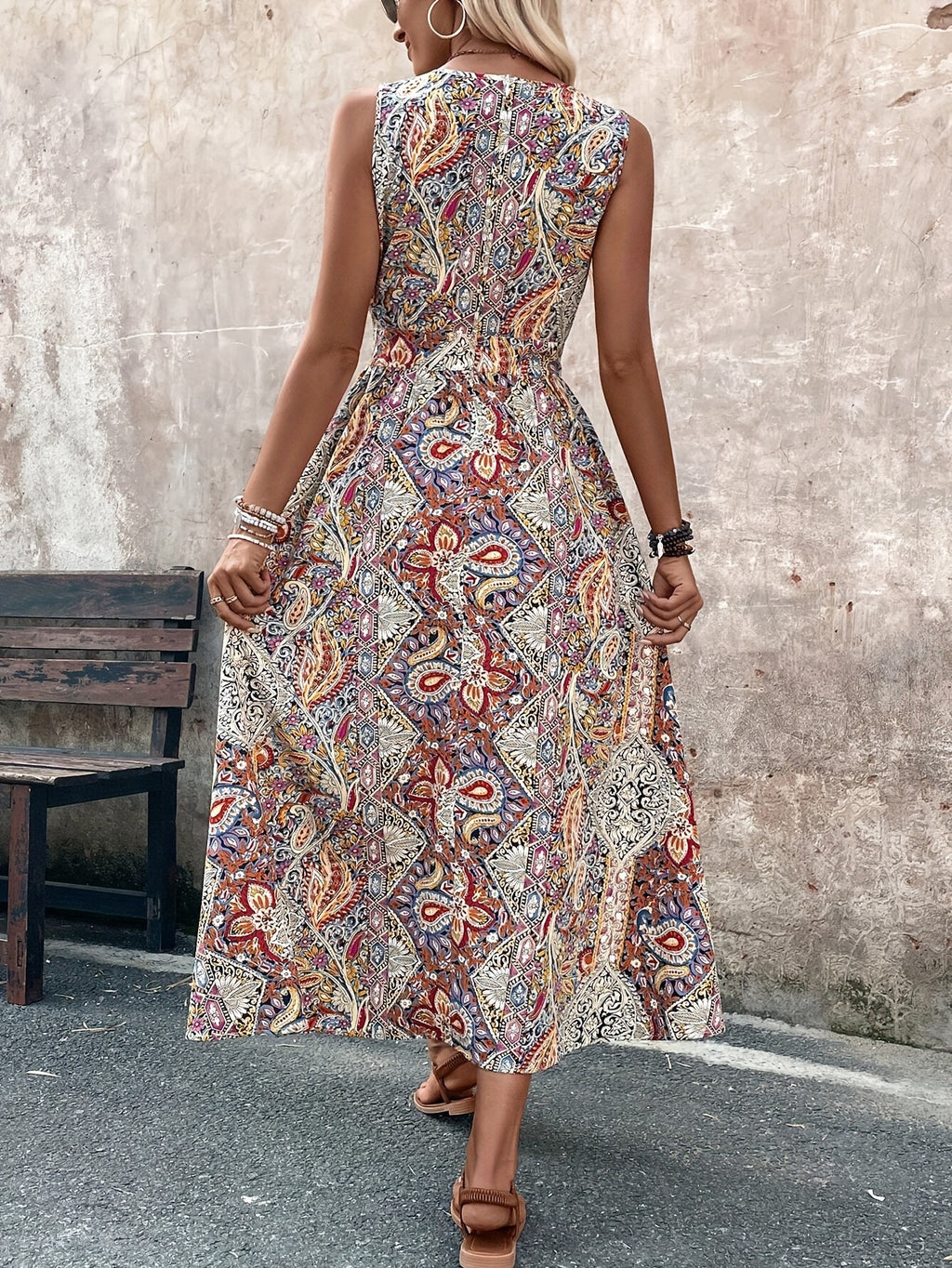 Spring/Summer Development Resort Leisure New Arrival European and American Fashion Trend  Paisley Print V-Neck Sleeveless Jumpsuit - Red