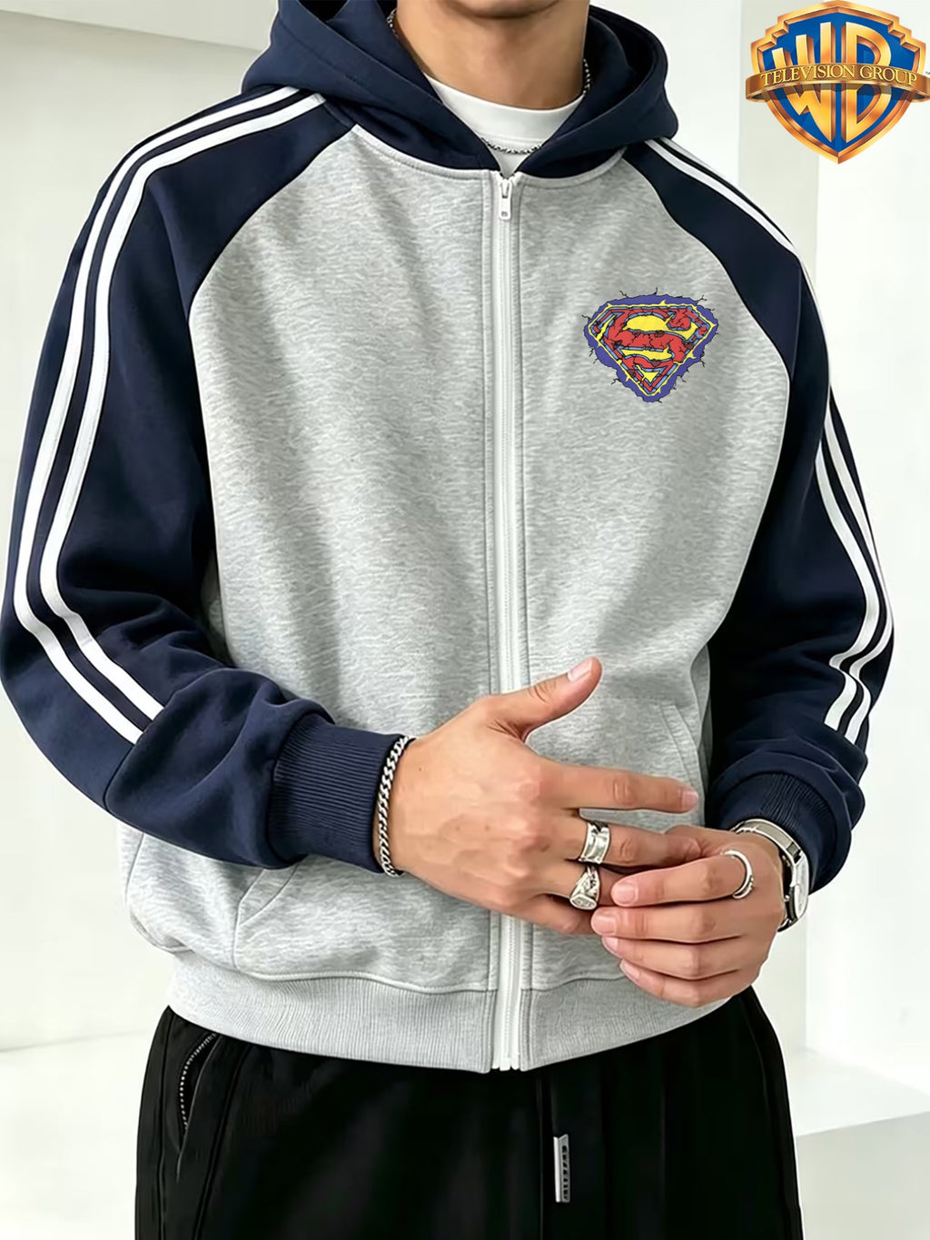 Autumn Winter New Men'S Hooded Jacket Top, Street Trendy Casual All-Match Color-Block Patchwork Coat, Retro Cracked Superman S Logo Shield Print, High Street Trendy Fashion Loose Couple Sweatshirt, Suitable for Casual Home And Outdoor Sports - Light Twist Gray