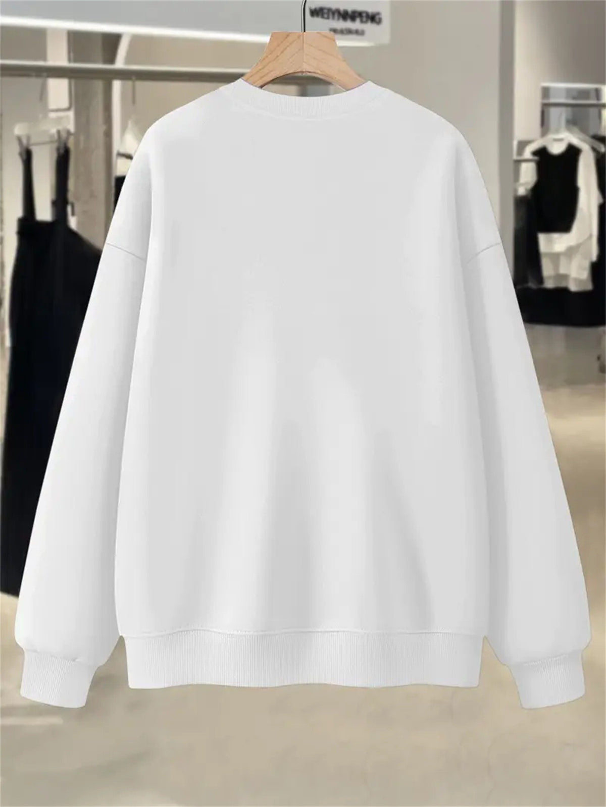 Plus Size, Extended Apparel: Women's Spring/Autumn/Winter Cross-Border European & American Plus-Size Simple Graphic Print Sweatshirt, Casual Crew Neck Sweatshirt, Women's Plus-Size Sweatshirt - White