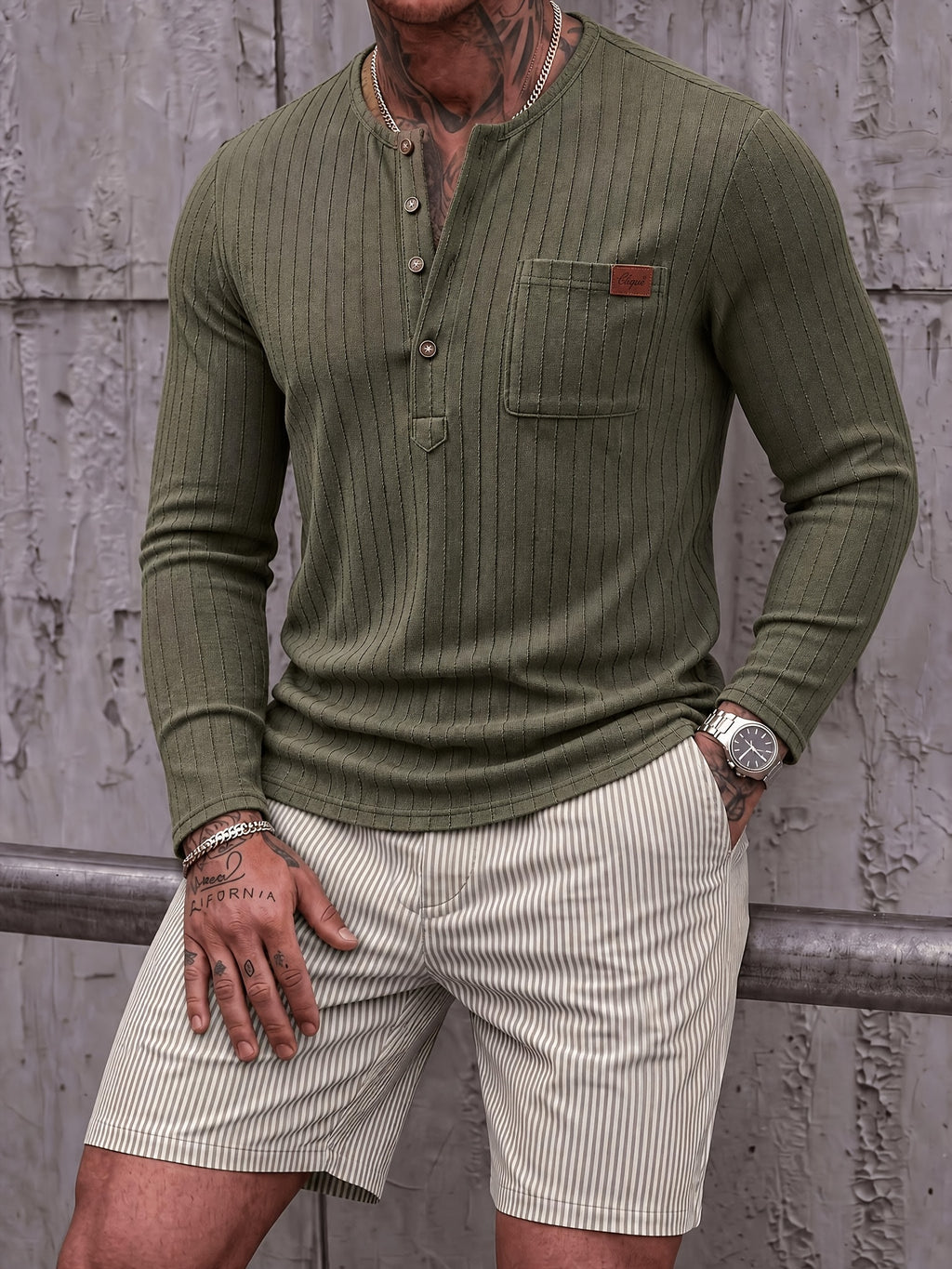 Men's Fashion Top, Autumn/Winter Outdoor Casual Textured Fabric Base Layer, Comfortable Crew Neck Single-Breasted Button Pocket Patchwork Long Sleeve Henley Shirt - Tactical Green