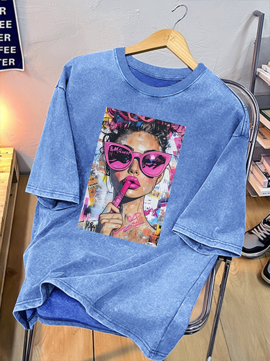 Women's Washed T-shirtVintage Washed Women's T-Shirt with Bold Pop Art Print, Perfect for Casual Outings or Home Relaxation, Lightweight and Durable Blend, Stylish Statement Piece for Everyday WearWomen's Top Tee - Vibrant Blue