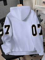 Digital Print - Men'S Long Sleeve Hooded Sweatshirt, City Letter And Number Badge Pattern, Drawstring Hooded Pullover Style, Casual Wear for Daily Commute And Shopping, American Retro Sporty Loose Top, Suitable for Campus Outings - Mixed colors