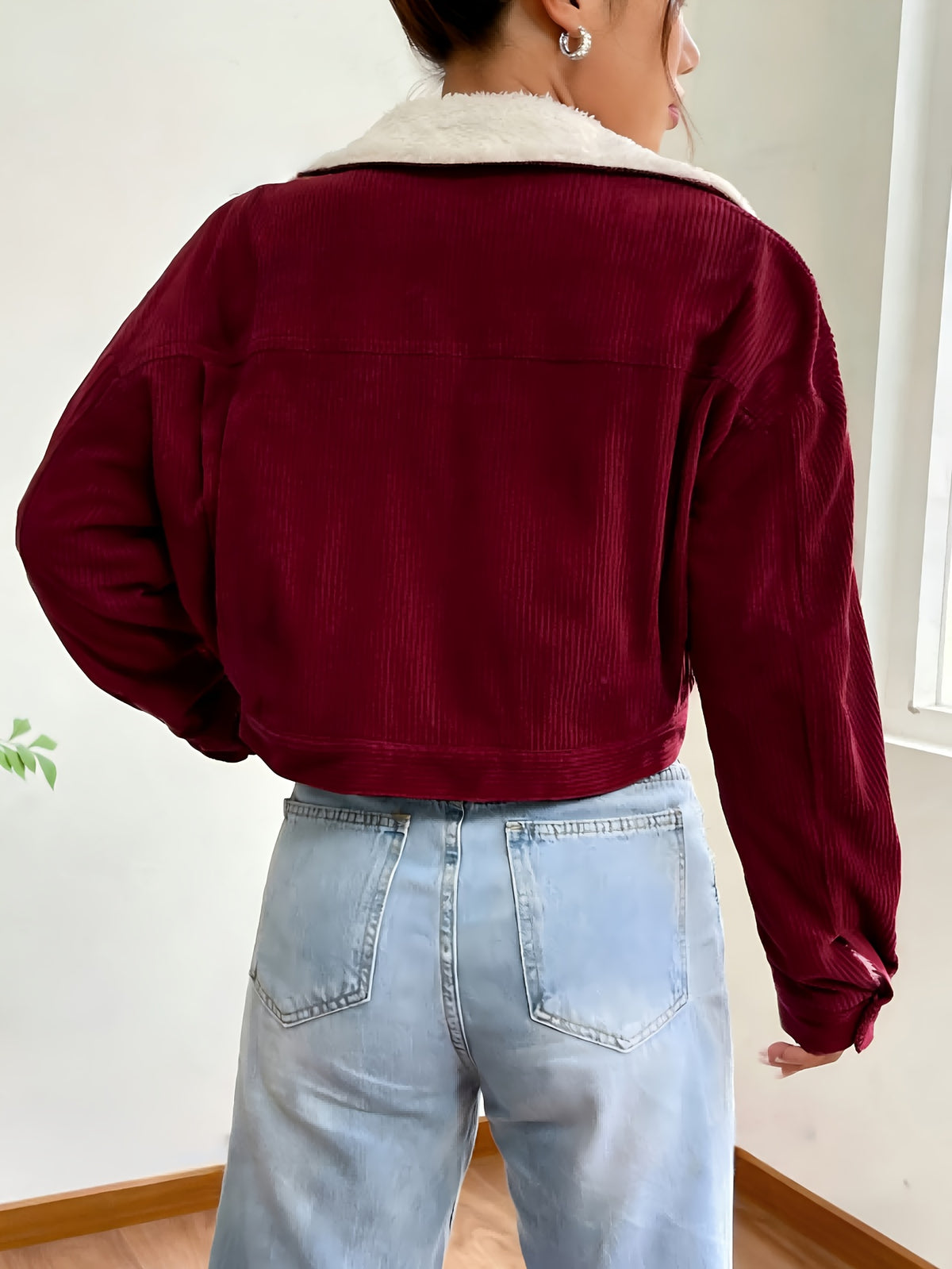 Women'S Short Corduroy And Lamb Jacket for Autumn And Winter, Featuring a Fleece Collar, Versatile Korean-Style Warm Top - Burgundy