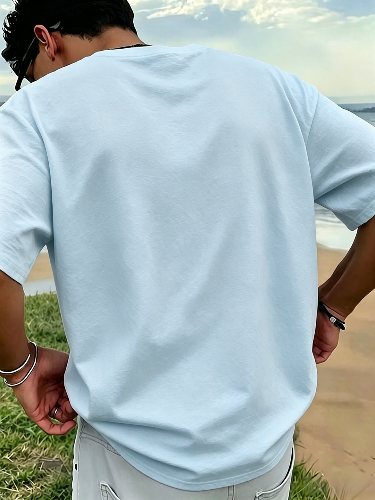Men's 100% Cotton Nautical T-Shirt with Anchor & Compass Print - Soft Breathable Round Neck Casual Shirt Suitable for All Seasons, Beach Vacations, Sailing, Fishing, Casual Attire - Machine Washable Maritime - Light Blue Color