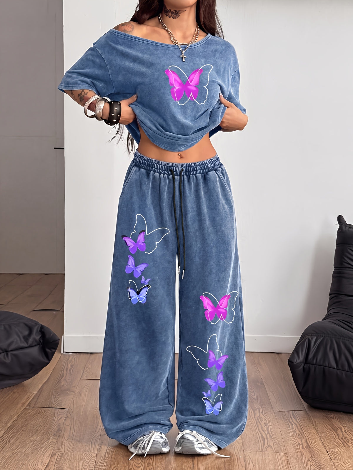Y2K Vintage Washed 2pcs Sportswear Set - Off-the-Shoulder Top + Butterfly Print Loose Wide-Leg Pants, Sweet and Cool Street Style Women's Loungewear - Navy Color