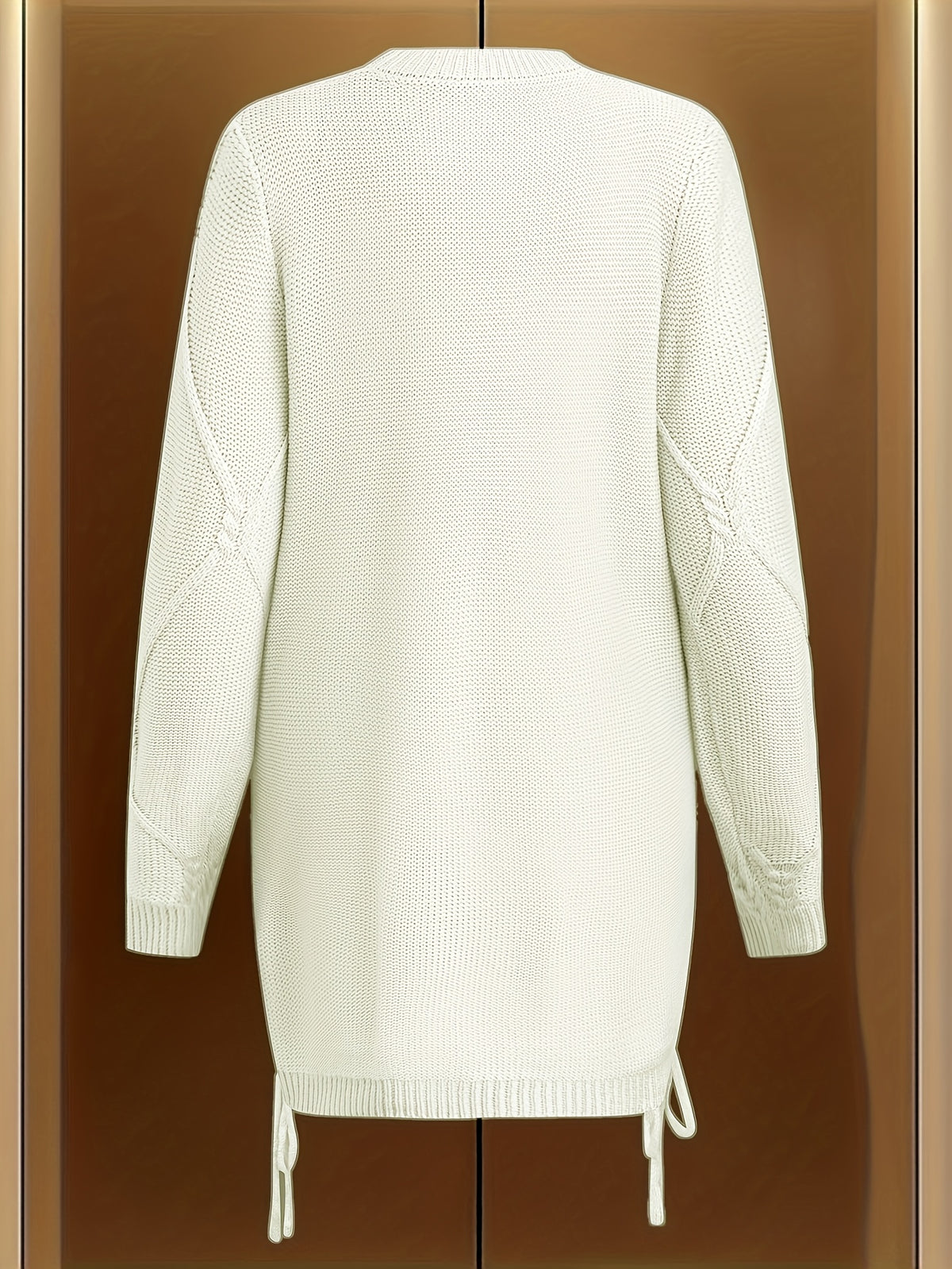 Vika Xiang Style Trendy Cable Sweater for Creating a Focus Look in Autumn and Winter Fashion - White